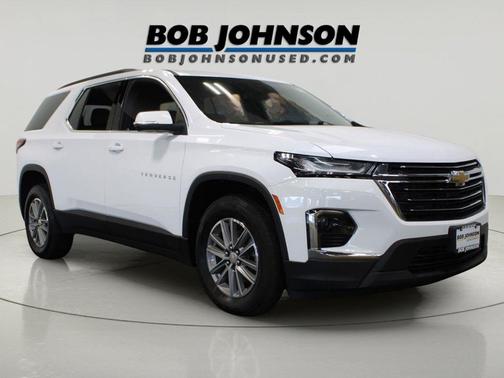 Summit White 2024 Chevrolet Traverse LT Cloth