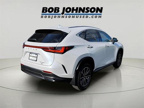 2025 Lexus NX 350h Premium