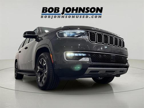 2023 Jeep Wagoneer L Series III 4x4