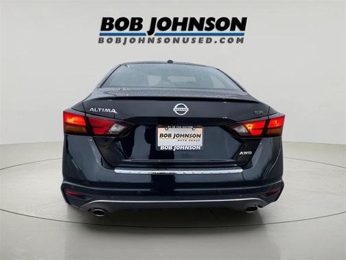 2020 Nissan Altima SR Intelligent AWD