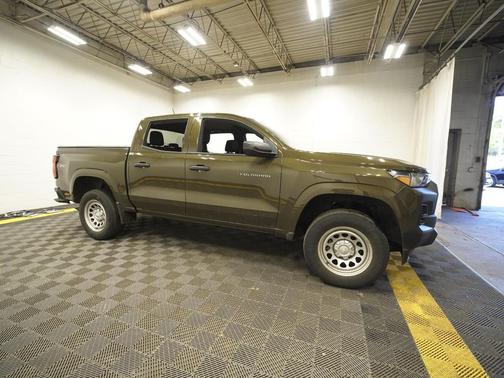 Harvest Bronze Metallic 2023 Chevrolet Colorado WT