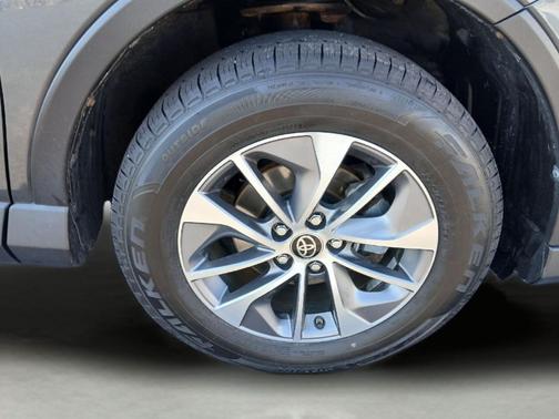 Magnetic Gray Metallic 2017 Toyota RAV4 Hybrid XLE