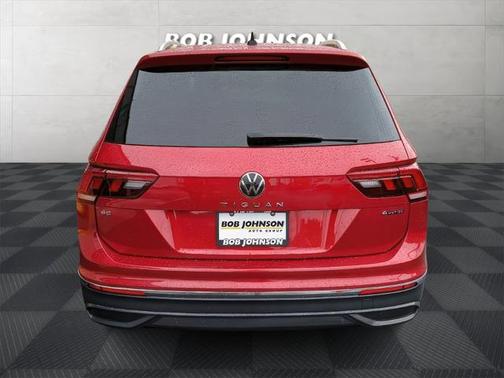 2022 Volkswagen Tiguan 2.0T SE 4MOTION