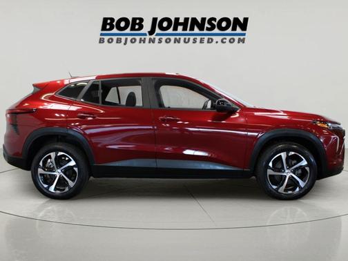 Crimson Metallic 2024 Chevrolet Trax FWD 1RS