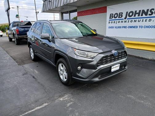 2020 Toyota RAV4 Hybrid XLE