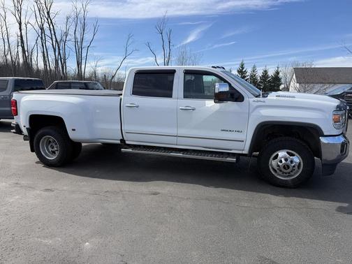 2019 GMC Sierra 3500 SLT