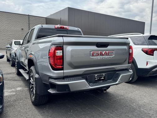 Sterling Metallic 2023 GMC Canyon Denali