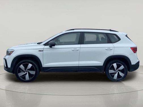 Pure White 2023 Volkswagen Taos 1.5T S