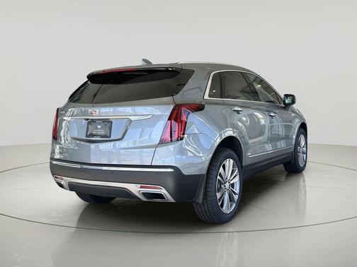 Argent Silver Metallic 2023 Cadillac XT5 Premium Luxury