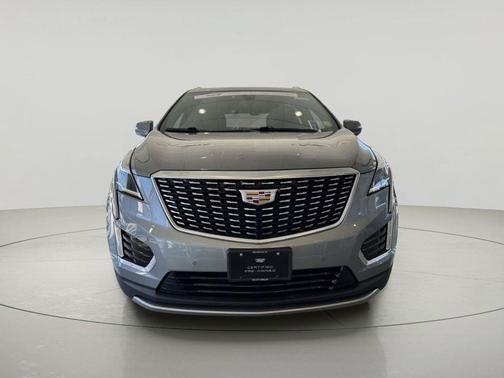 Argent Silver Metallic 2023 Cadillac XT5 Premium Luxury