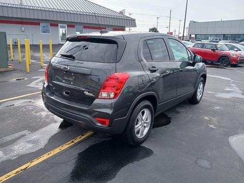 Nightfall Gray Metallic 2019 Chevrolet Trax LS