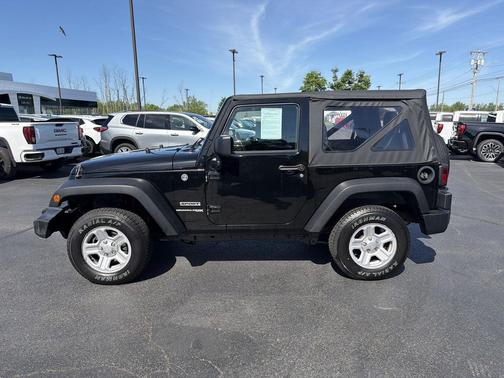 Black Clearcoat 2018 Jeep Wrangler JK Sport