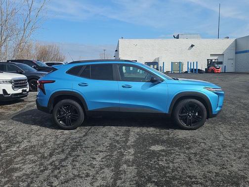Marina Blue Metallic 2025 Chevrolet Trax FWD ACTIV