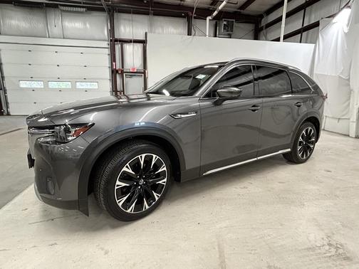 2024 Mazda CX-90 PHEV Premium
