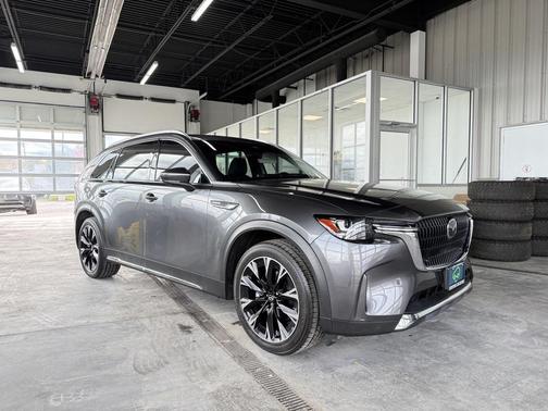 2024 Mazda CX-90 PHEV Premium