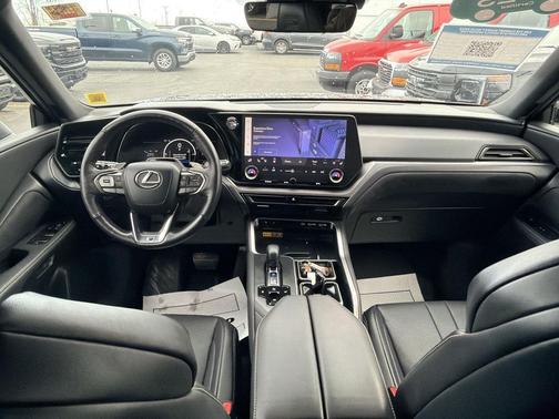 Caviar 2025 Lexus TX 500h F SPORT Premium