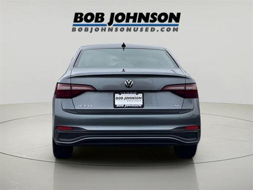 2022 Volkswagen Jetta 1.5T SE