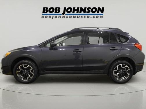 Dark Gray Metallic 2017 Subaru Crosstrek 2.0i Limited