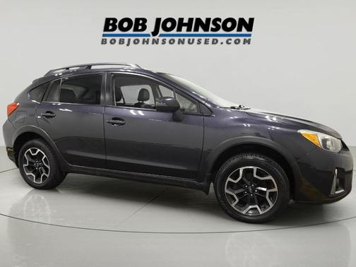 Dark Gray Metallic 2017 Subaru Crosstrek 2.0i Limited