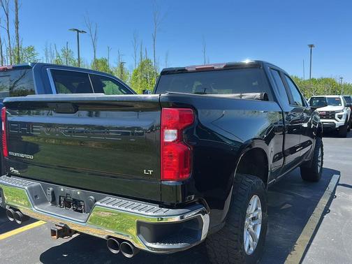 Black 2019 Chevrolet Silverado 1500 LT