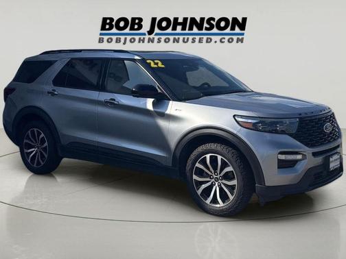 Iconic Silver 2022 Ford Explorer ST-Line