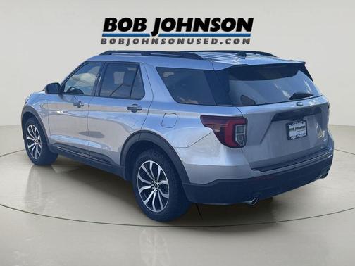 Iconic Silver 2022 Ford Explorer ST-Line