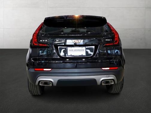 2021 Cadillac XT4 Premium Luxury