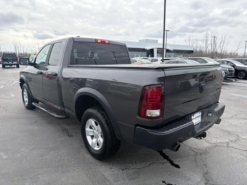 2022 RAM 1500 Classic Warlock Quad Cab 4x4 6'4' Box