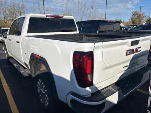 2023 GMC Sierra 2500 Denali