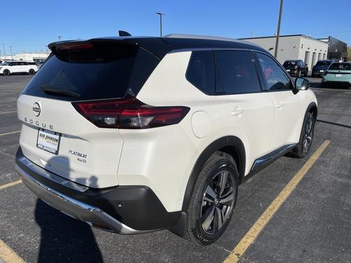 2022 Nissan Rogue Platinum