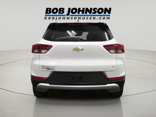 Summit White 2021 Chevrolet Trailblazer LT