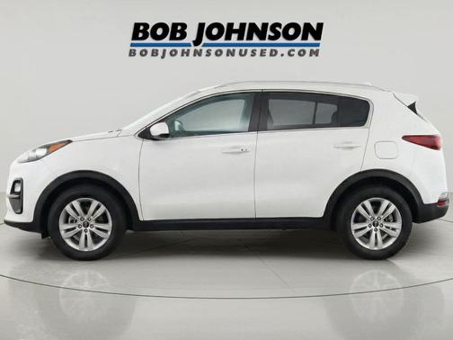 Clear White 2019 Kia Sportage LX