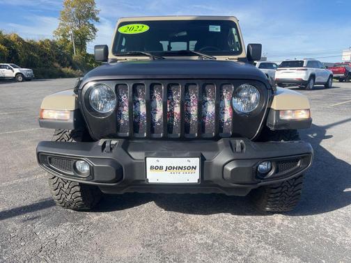 2022 Jeep Gladiator Sport