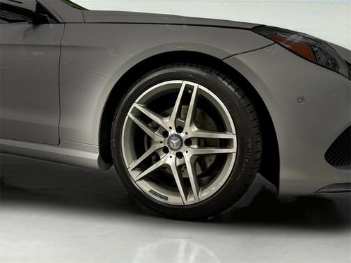 2016 Mercedes-Benz E-Class 4MATIC