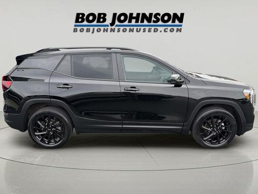 Ebony Twilight Metallic 2023 GMC Terrain SLE