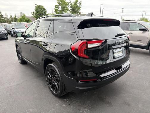 Ebony Twilight Metallic 2023 GMC Terrain SLE