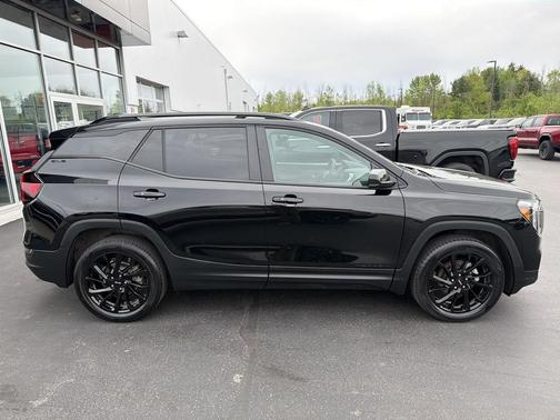 Ebony Twilight Metallic 2023 GMC Terrain SLE