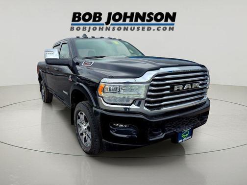 Diamond Black Crystal Pearlcoat 2024 RAM 2500 Longhorn
