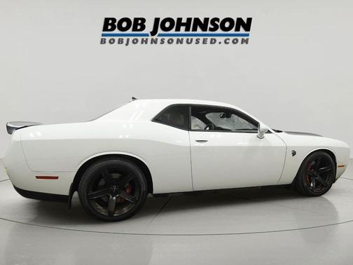 White Knuckle Clearcoat 2022 Dodge Challenger SRT Hellcat