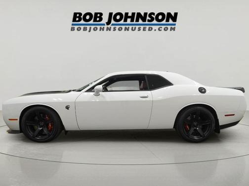 White Knuckle Clearcoat 2022 Dodge Challenger SRT Hellcat