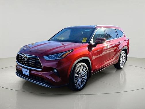 2022 Toyota Highlander Platinum