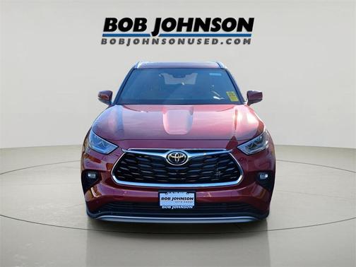 2022 Toyota Highlander Platinum