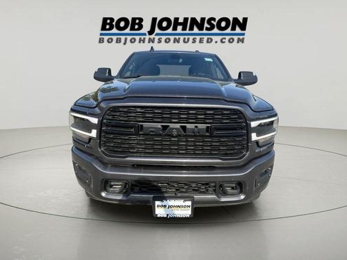 Granite Crystal Metallic Clearcoat 2022 RAM 2500 Big Horn Crew Cab 4x4 6'4' Box