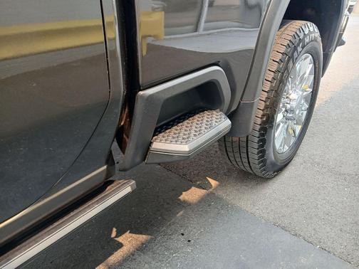 Forest Metallic 2022 GMC Sierra 2500 Denali