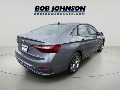 2022 Volkswagen Jetta 1.5T SE