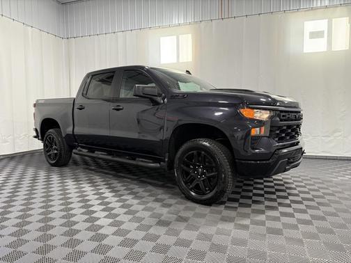 2024 Chevrolet Silverado 1500 Custom Trail Boss