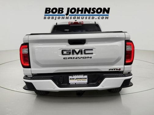 Summit White 2024 GMC Canyon AT4