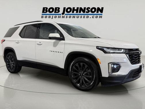 Summit White 2023 Chevrolet Traverse RS