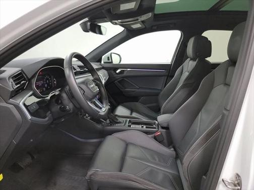 2022 Audi Q3 45 S line Premium Plus