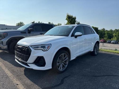 2022 Audi Q3 45 S line Premium Plus